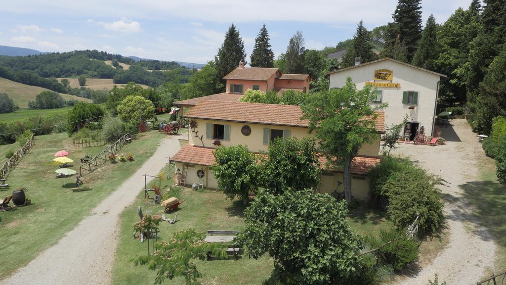 Agriturismo Podere Poggio Ai Cieli San Gimignano Kültér fotó