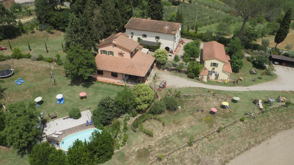 Agriturismo Podere Poggio Ai Cieli San Gimignano Kültér fotó